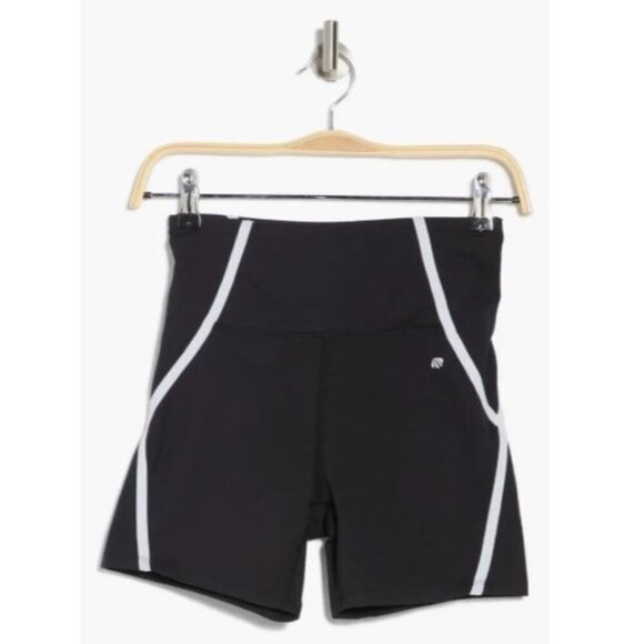 MARIKA Womens Black MId Rise Dynah Performance Biker Shorts Sz M New - Picture 2 of 8